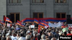 Armenia - The opposition Armenian National Congress holds a rally in Yerevan's Liberty Square.