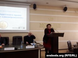 Выступае Ірына Грабоўская