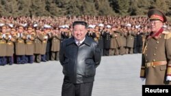 Визит Ким Чен Ына в Минобороны КНДР