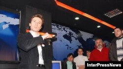 Некоторые грузинские эксперты видят наяву, как к лучшему телеканалу страны тянутся руки Кремля
