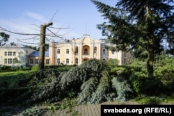 Від на палац Чапскага сёньня
