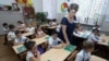 Armenia -- The new school year begins on the Day of Knowledge - September 1, Yerevan, 01Sep2016