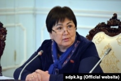 Карамат Орозова.
