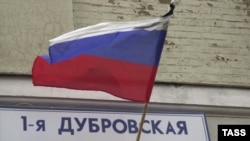 Татьяна Карпова - одна из руководителей общественного комитета «Норд-Ост», возложила ответственность на президента Путина за то, российские власти не могут защитить своих граждан от терактов.