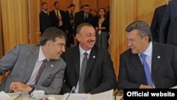 Сегодня Грузия и Украина оказались единственными странами, выступившими против резкой критики со стороны Варшавского саммита в адрес Белоруссии