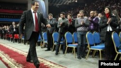 Armenia - Gagik Tsarukian walks off the podium after delivering a speech at a congress of his Prosperous Armenia Party (BHK) in Yerevan, 17Mar2012.