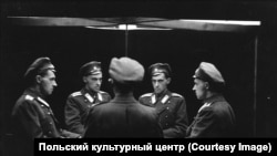 "Многократный портрет"