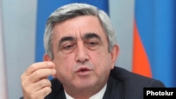 Armenia - President Serzh Sarkisian speaks at a news conference, 28Jul2011.