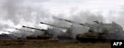 Manevre militare rusești, ieri 2 aprilie, lângă Volgograd.