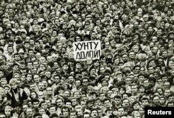 Протест против ГКЧП в Ленинграде 20 августа 1991 года