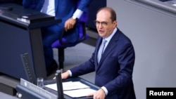 Александар Добринт, министер за внатрешни работи на Германија 