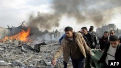 شمار کشته شدگان حملات هوایی اسرائیل به غزه افزایش یافت.
(عکس از: AFP )