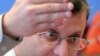 Armenia - Suren Sureniants, a senior member of Hanrapetutyun (Republic) opposition party, during a press conference, Yerevan, 11Sep2009