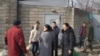 Әкімшілік қамауда отырған жақындарына тамақ әкелген адамдар. Алматы, 24 ақпан 2020 жыл.