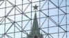 Никто из экспертов не советует американской администрации рвануться навстречу российским властям с распростертыми объятиями